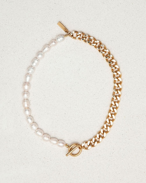 Freshwater Pearl Angelos Necklace