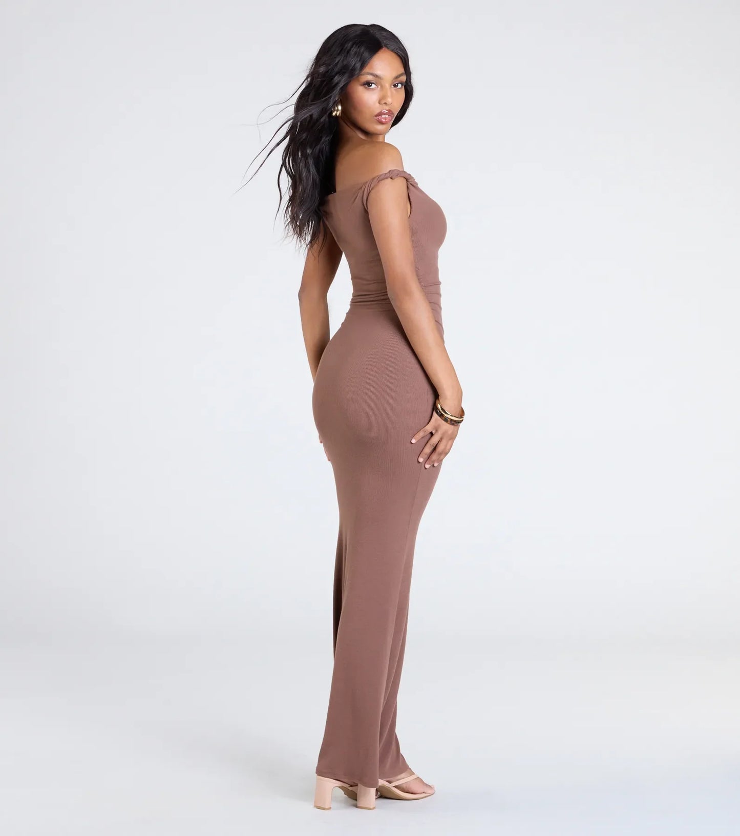 Alluring Silhouette Off-The-Shoulder Maxi Dress