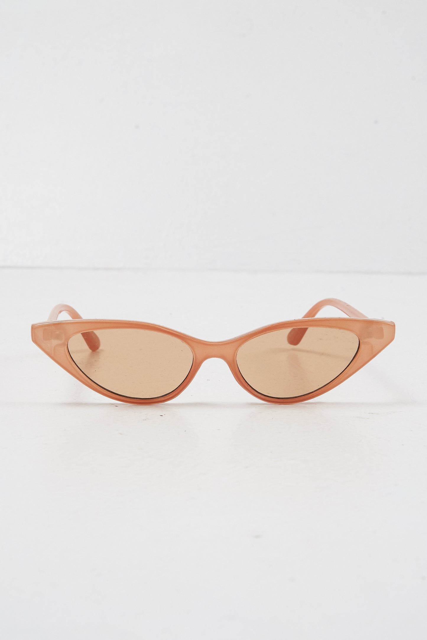 Beige Tinted Lens Mini Cat Eye Sunglasses - Ezrie