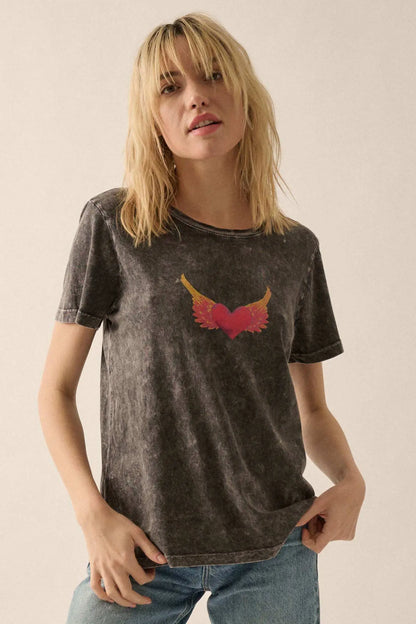 Wings of Love Vintage-Wash Graphic Tee