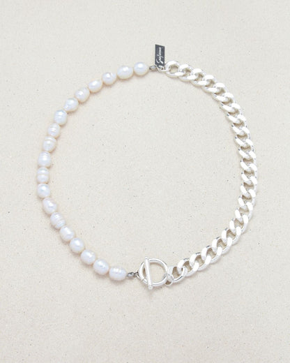 FRESHWATER PEARL ANGELOS NECKLACE SILVER