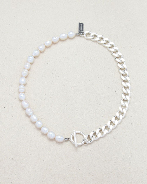 FRESHWATER PEARL ANGELOS NECKLACE SILVER