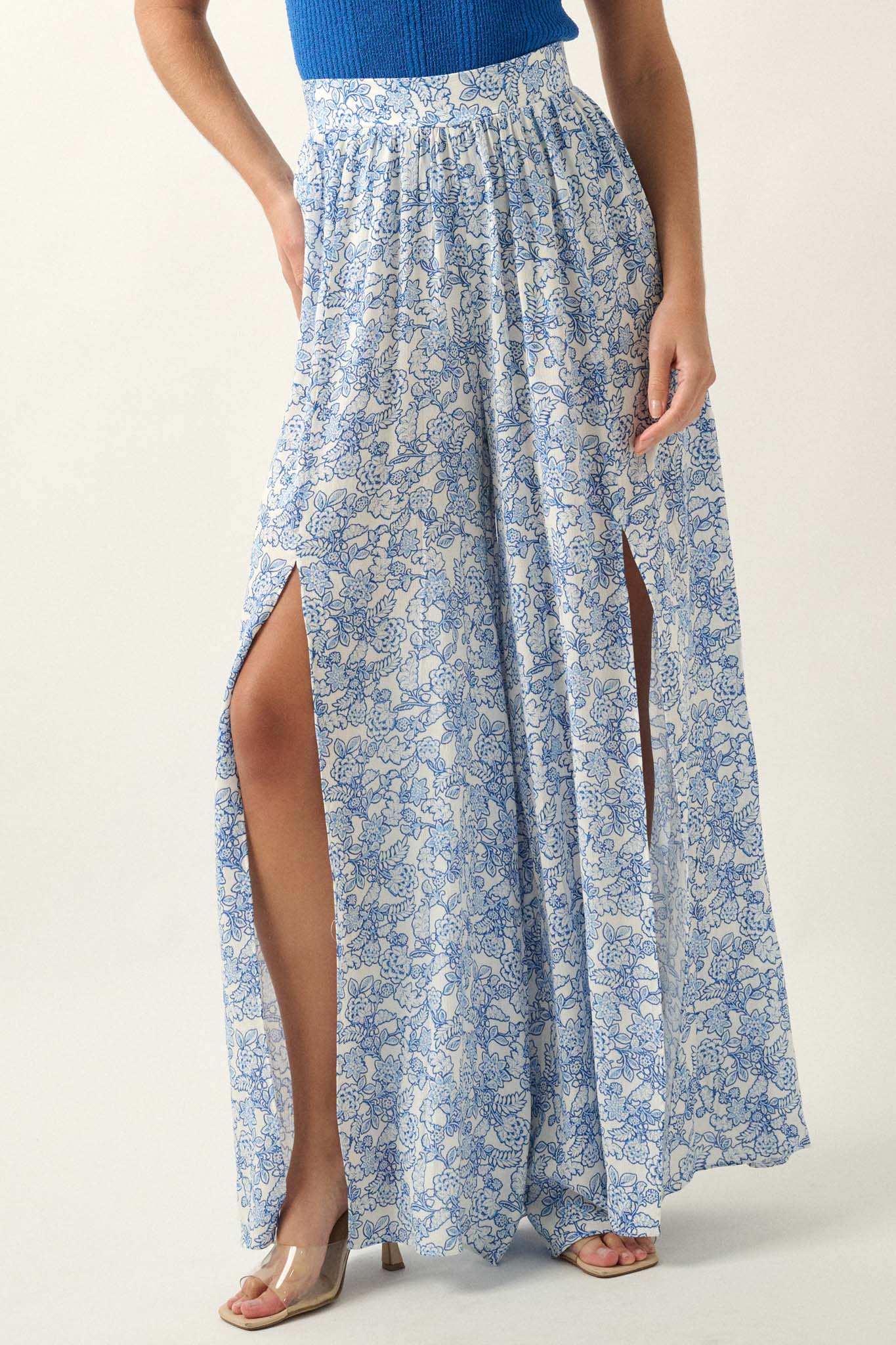 Fascinating Flowers Floral Split-Leg Palazzo Pants